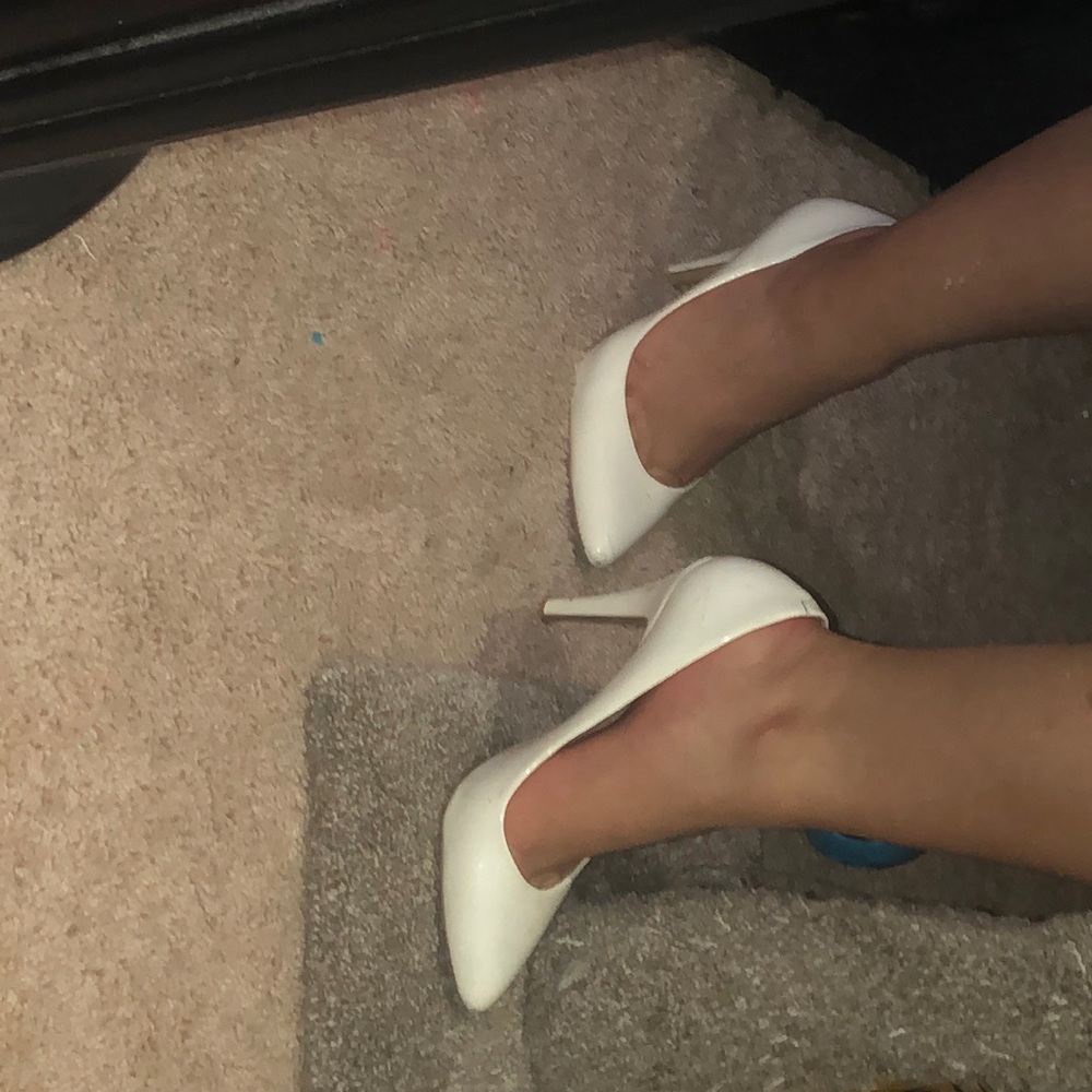 vintage white shoes